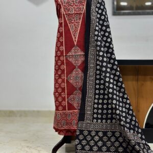 COTTON  3 PIECE UNSTITCHED SETS